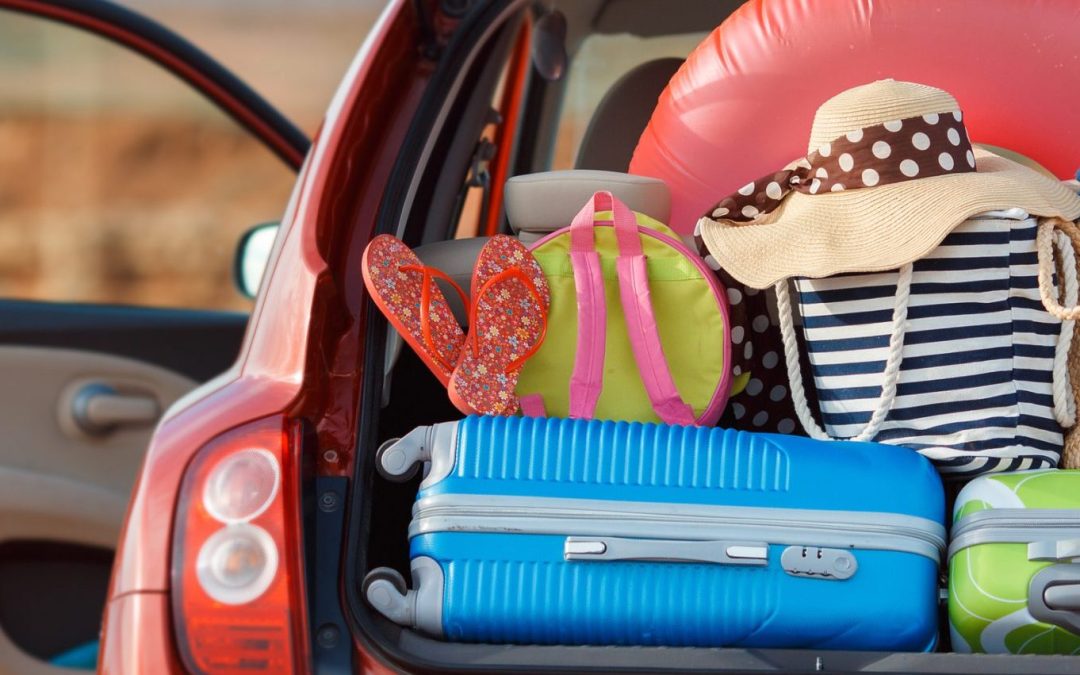 Arriva l’estate: come gestire il domestico in trasferta