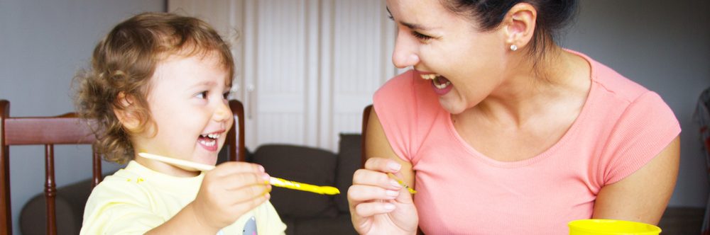 Decreto flussi, dal 2026 nel ‘fuori quota’ anche le baby sitter per minori di 6 anni